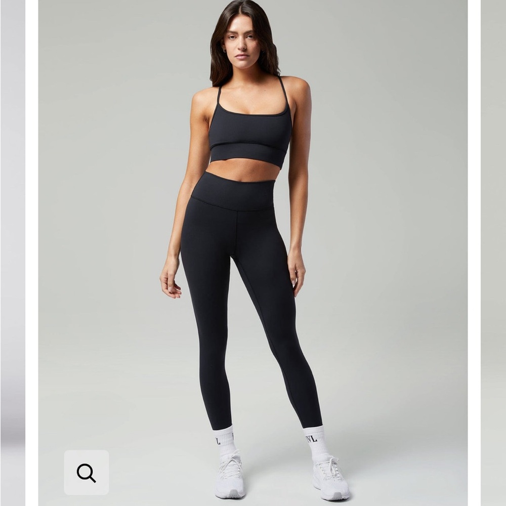 IVL black active leggings, size 12